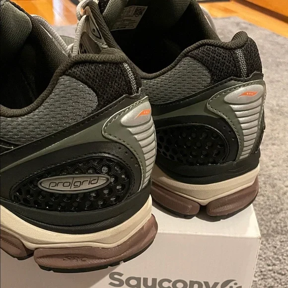 Saucony Men's Athletic Shoes - ProGlide Triumph 4 in color Agave/Chocolate - Picture 8 of 10